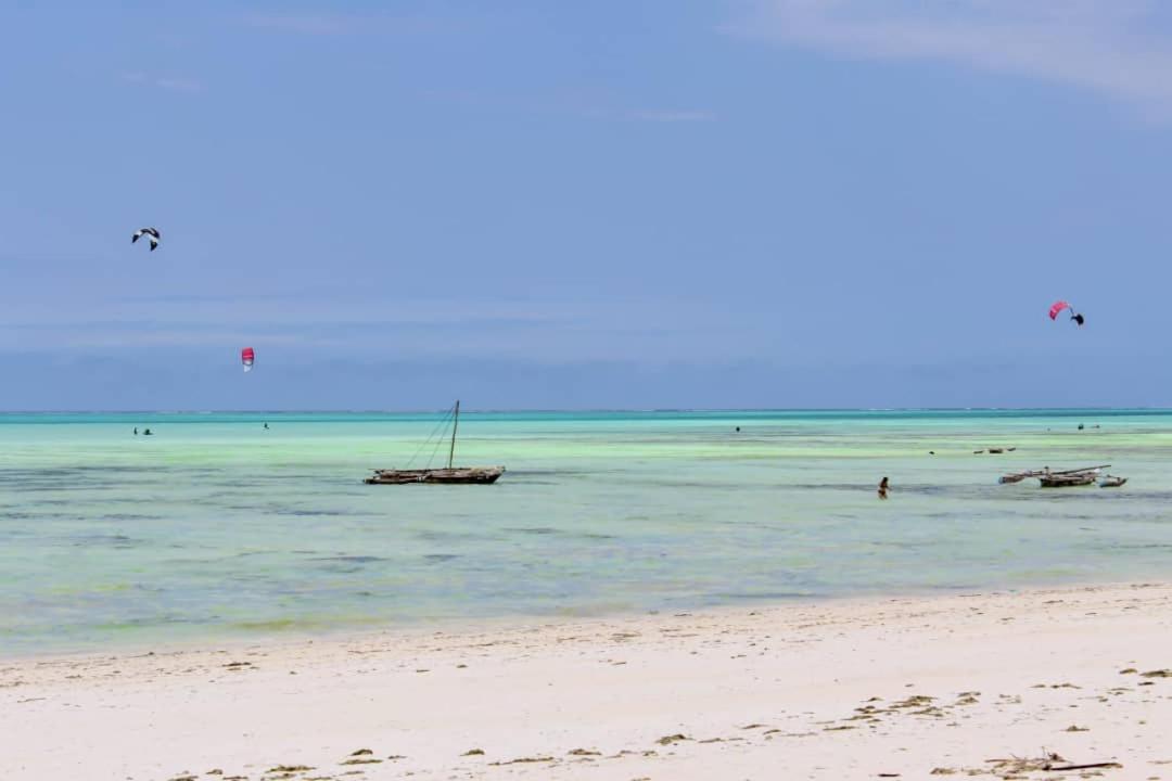 Pamoja Beach Stays Hotel In Jambiani Jambiani  Exteriör bild