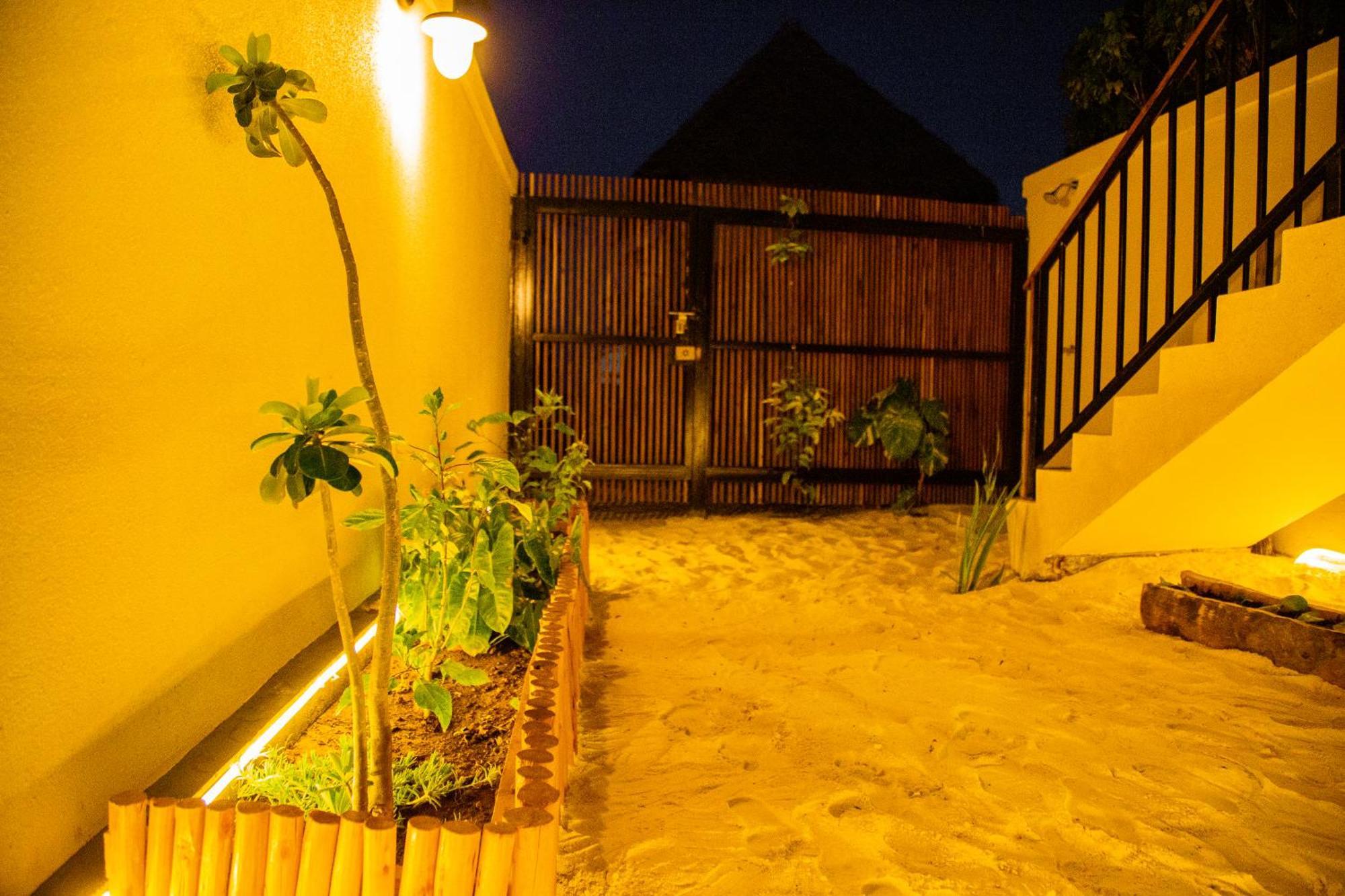 Pamoja Beach Stays Hotel In Jambiani Jambiani  Exteriör bild